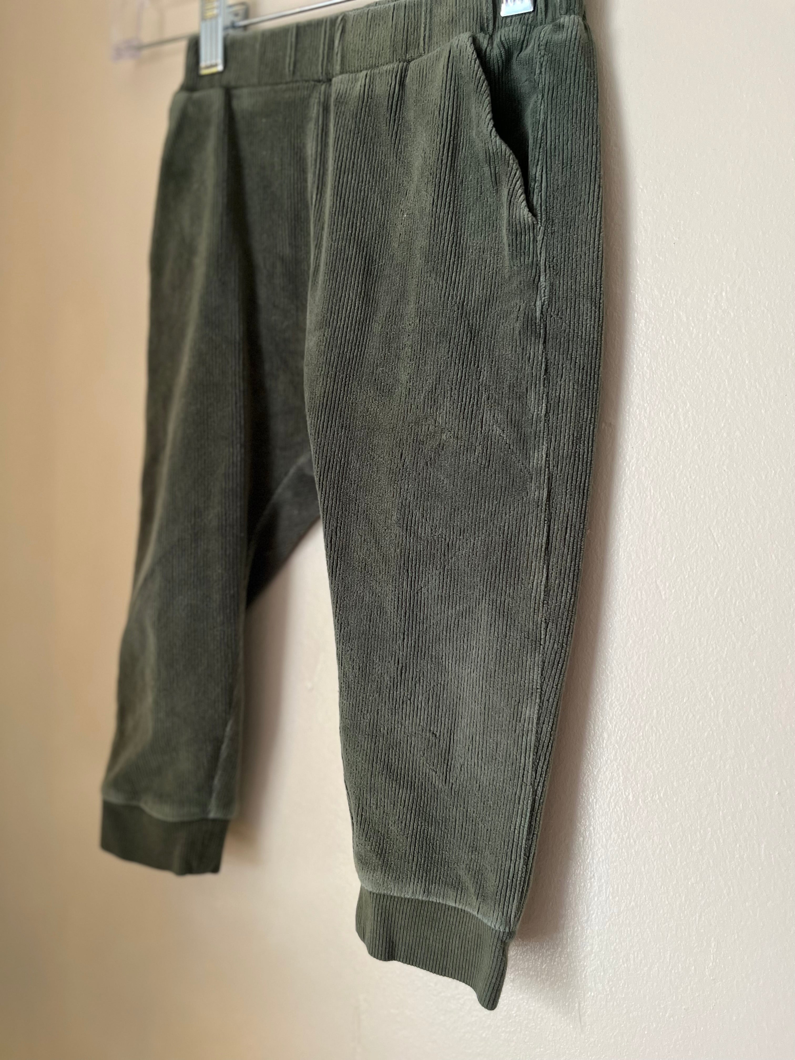 H&M || Green Corduroy Pant || 12-18m