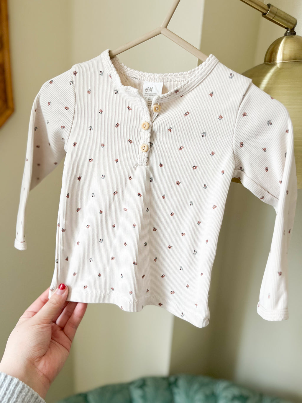 H&M || Dainty Floral Top || 6-9m